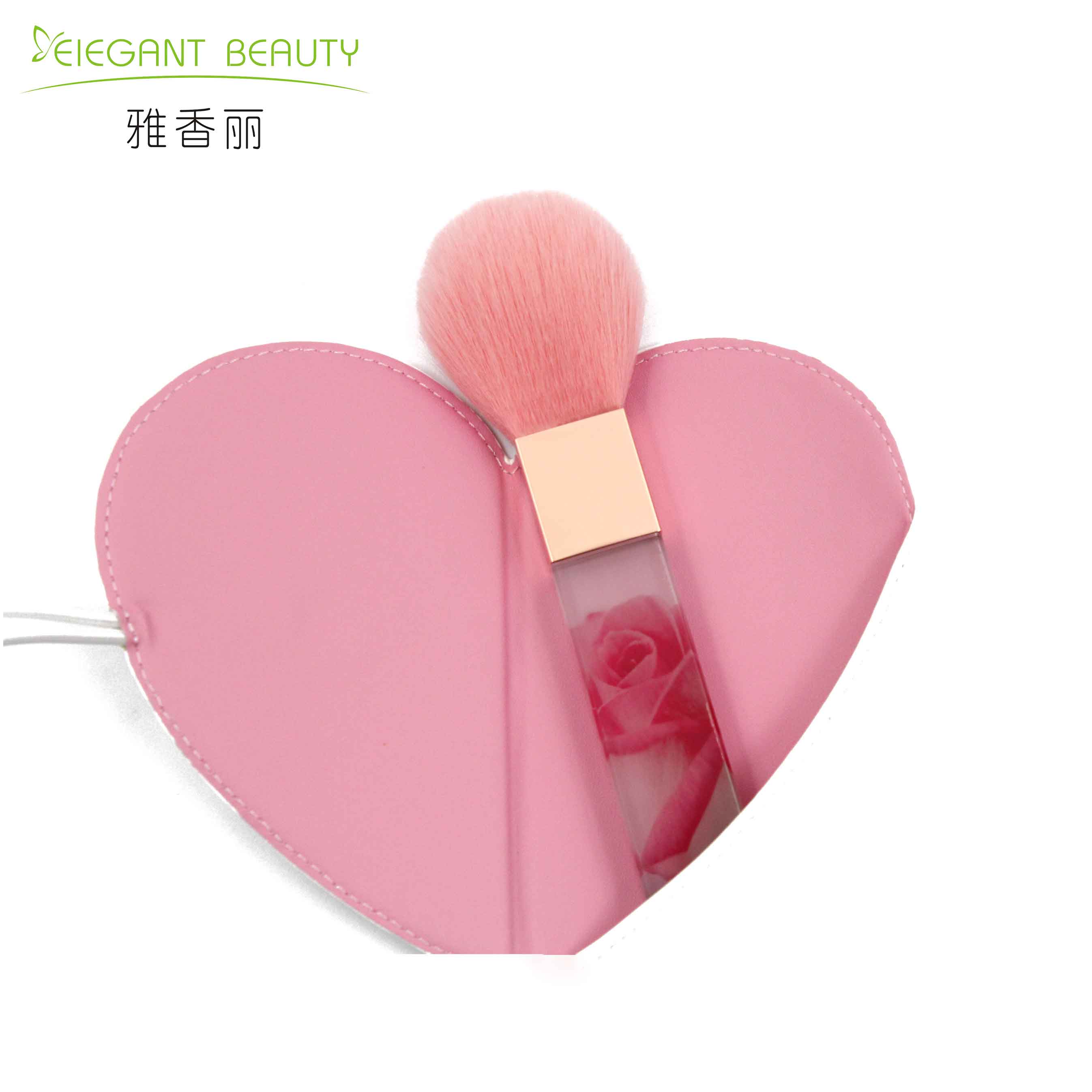 精致之選：化妝刷的細節美學